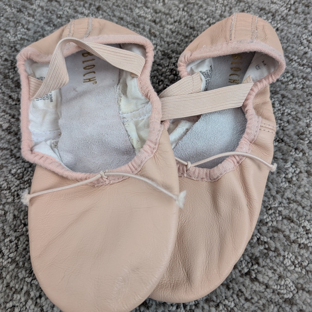Bloch Pink Leather Ballet Shoes